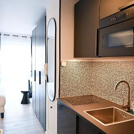 Luxury Canal St Martin&parking Paris